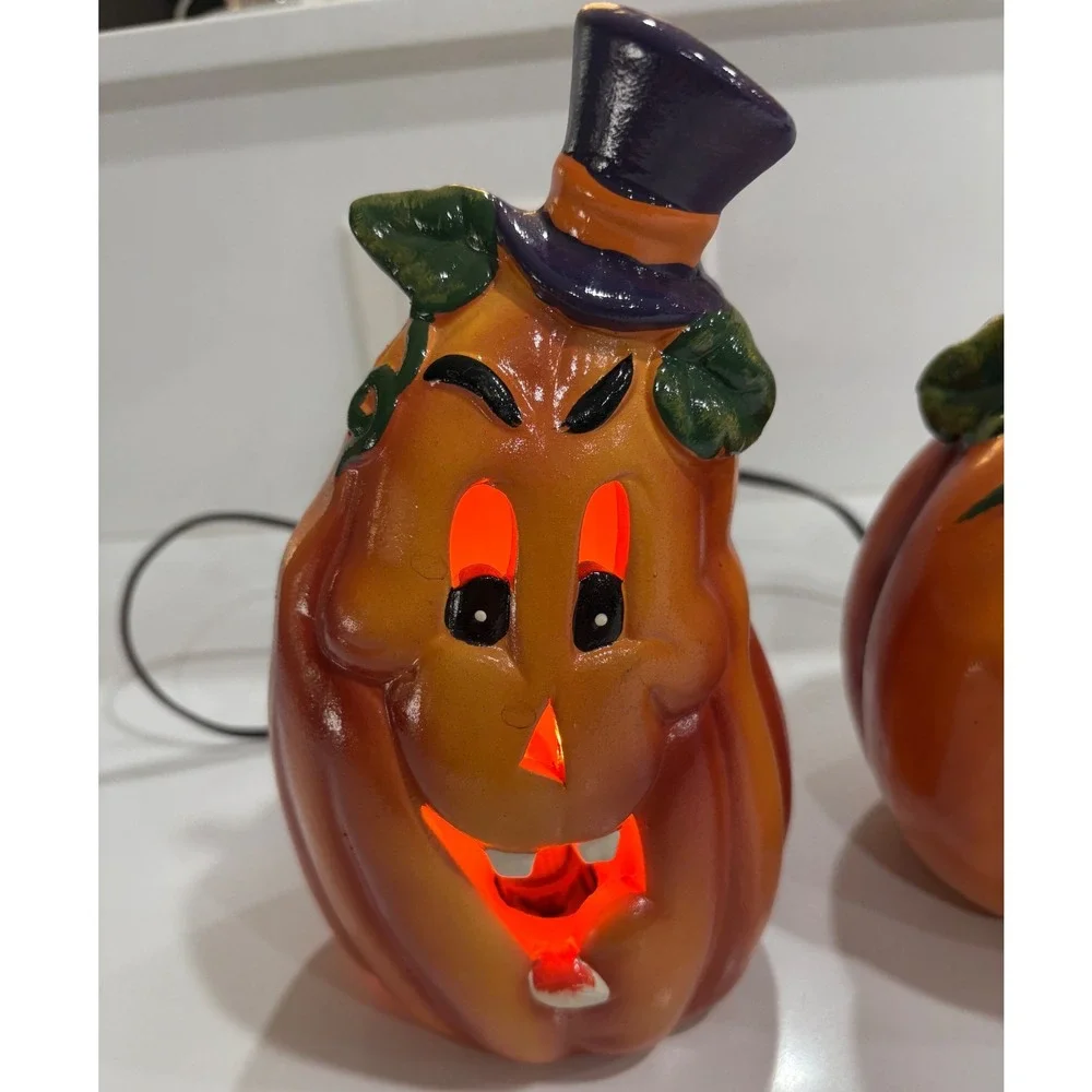 N/A vintage ceramic
